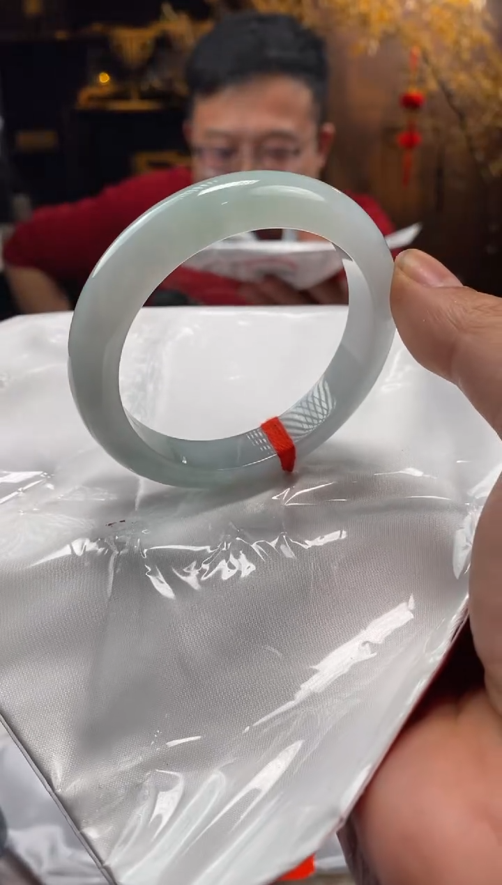 未镶嵌手镯翡翠夏***?sa149