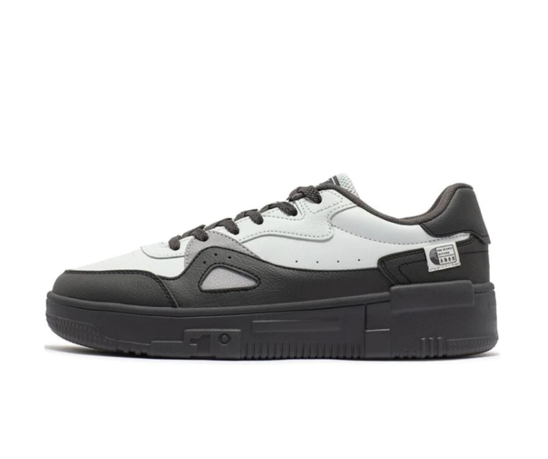 A  361° 时尚百搭防滑耐磨轻便舒适厚底休闲鞋男款