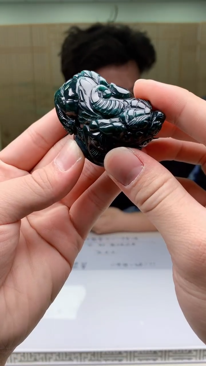 【闪购商品】定制翡翠未镶嵌4688bb-毛货挂件31