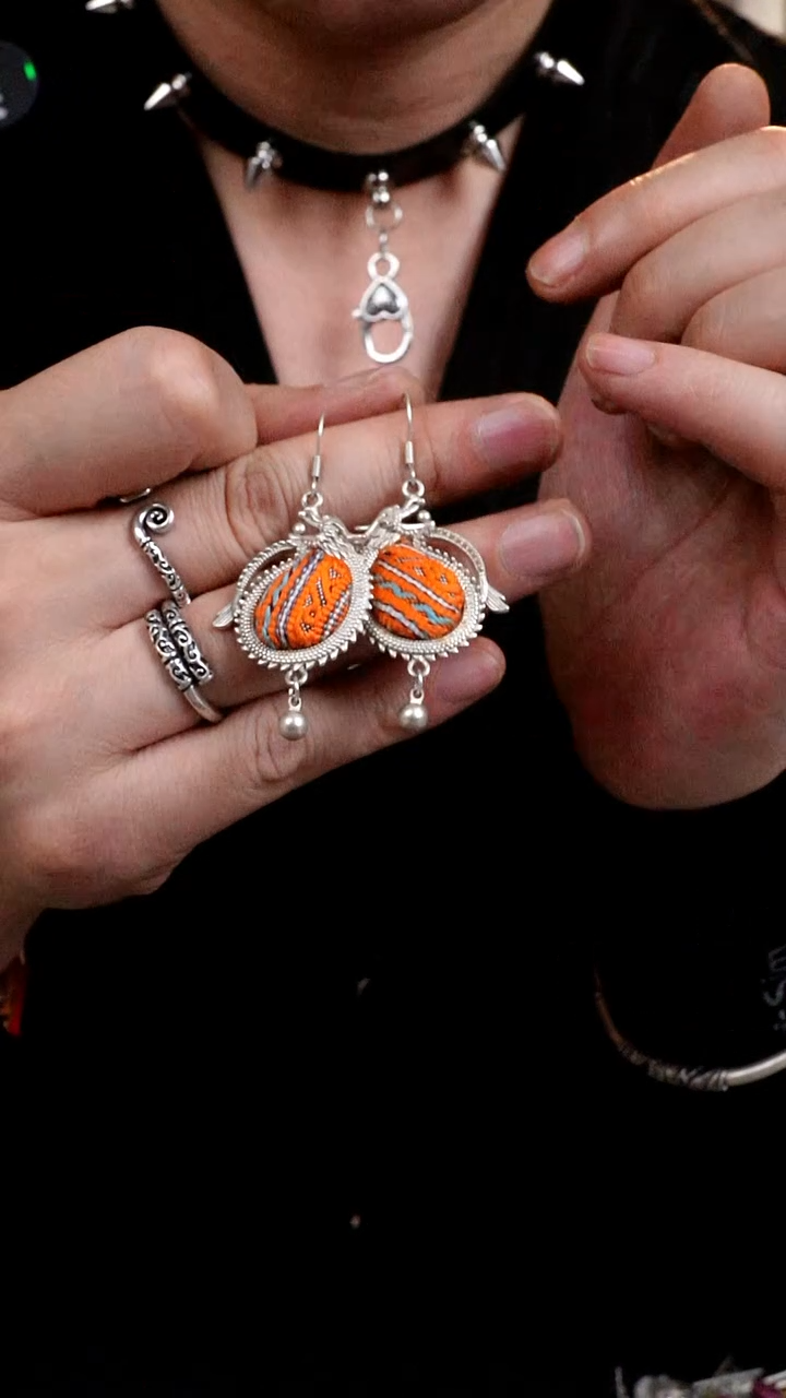 【闪购商品】织绣079非遗手工刺绣耳环