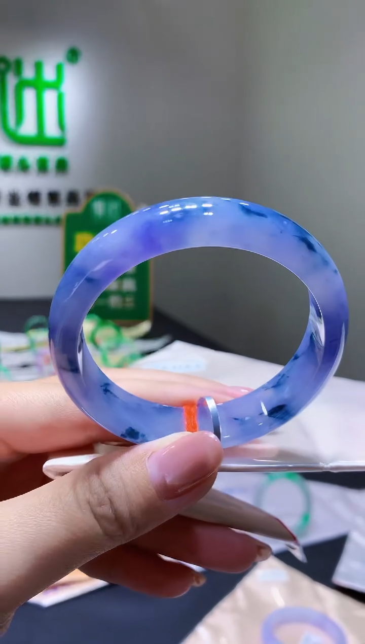 未镶嵌手镯翡翠-c28 天然缅甸翡翠A货57.6正圈总价32万定金2万