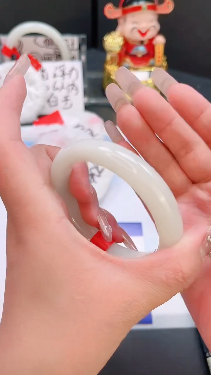 未镶嵌手镯和田玉26T69-56