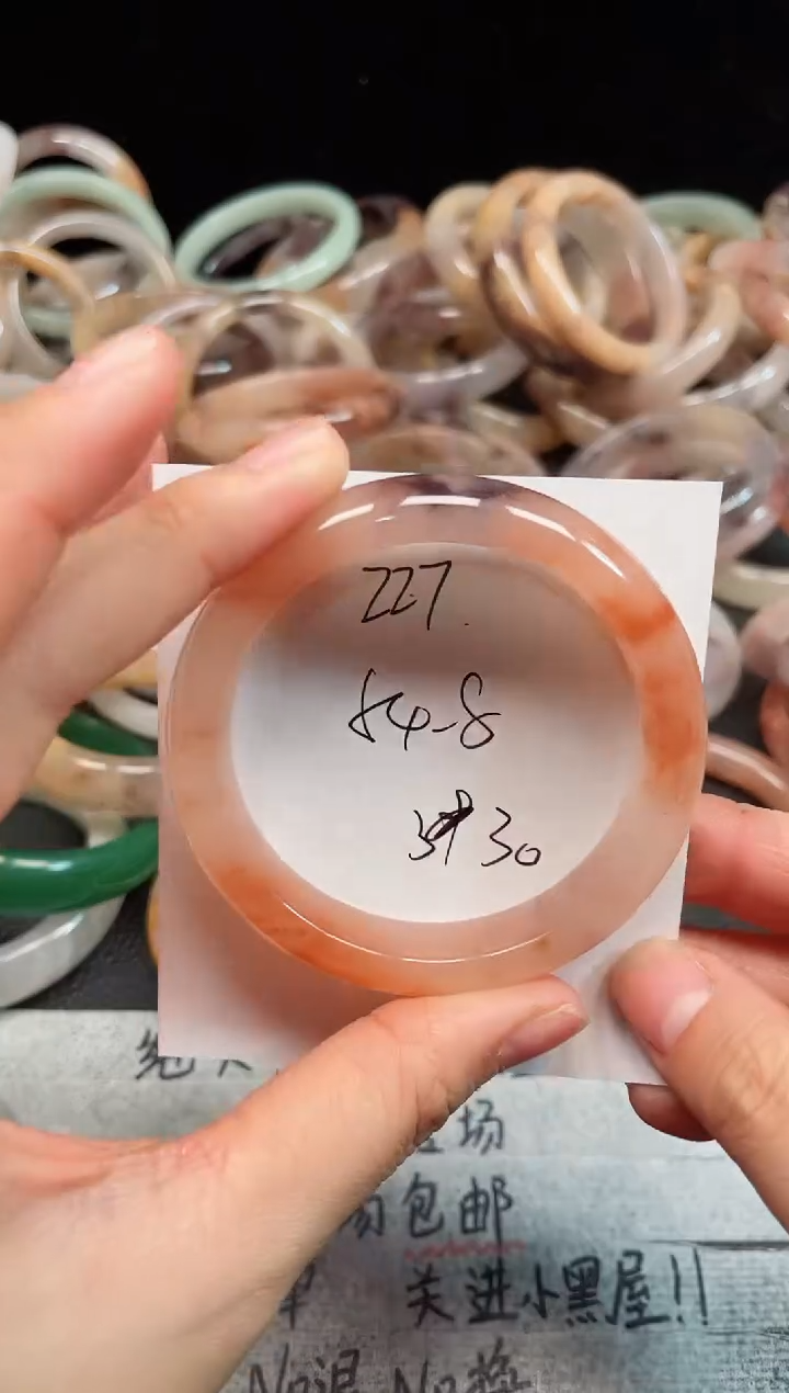 未镶嵌手镯石英质玉227