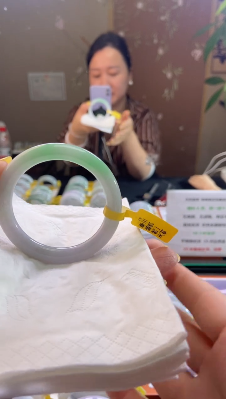 未镶嵌手镯翡翠51圈口d