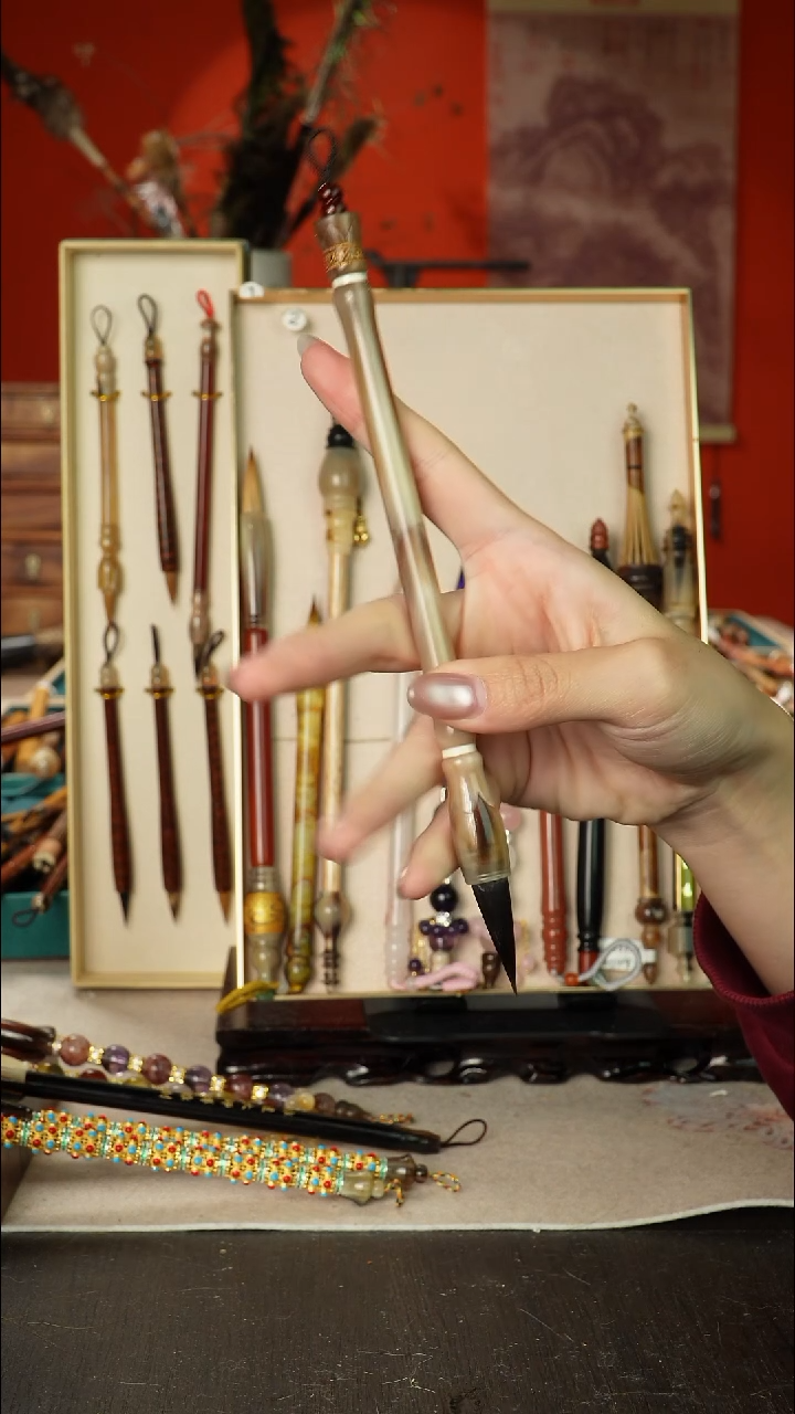 157号闪孤品高货毛笔链接 清水试笔 蘸墨不退