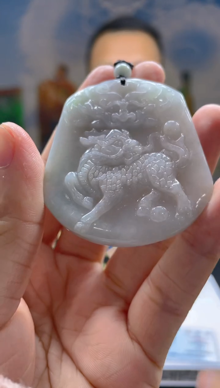 【闪购商品】翡翠吊坠(不含链)未镶嵌天然A货翡翠