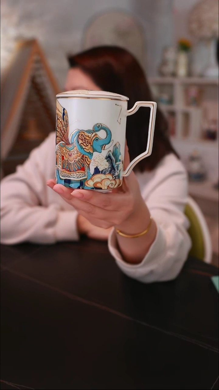 【闪购商品】```吉象马克杯白色简约E659