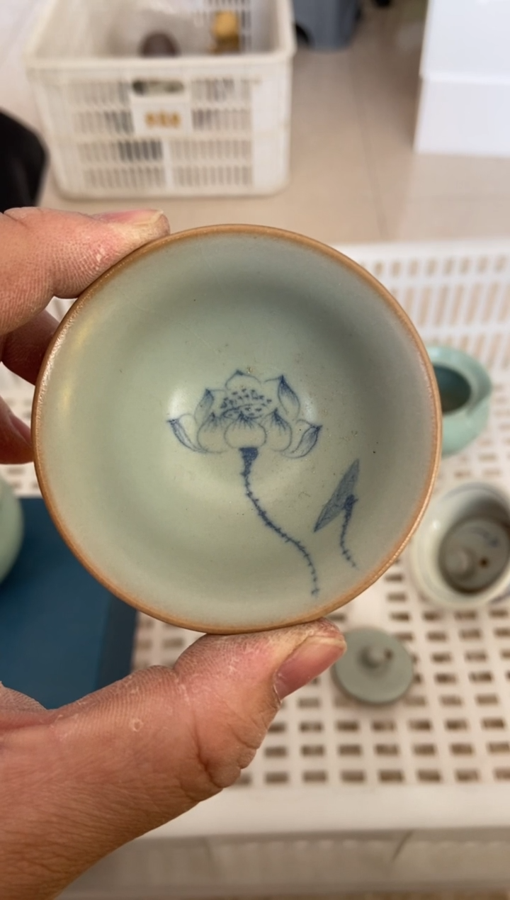 杯无运费险有瑕疵的摄影的产品有使用过的痕迹有点脏介意勿拍杯