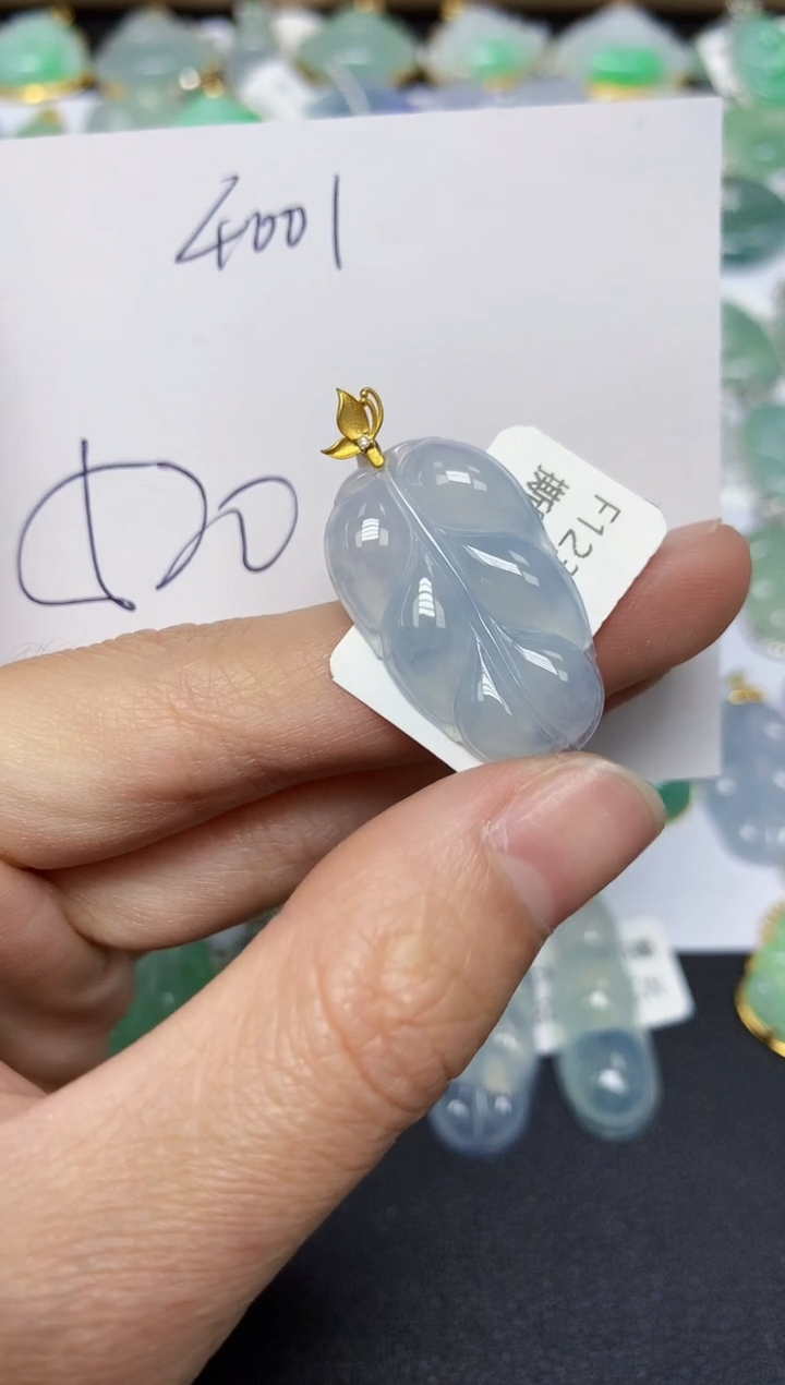 翡翠18K金镶嵌颈饰 天然翡翠A货