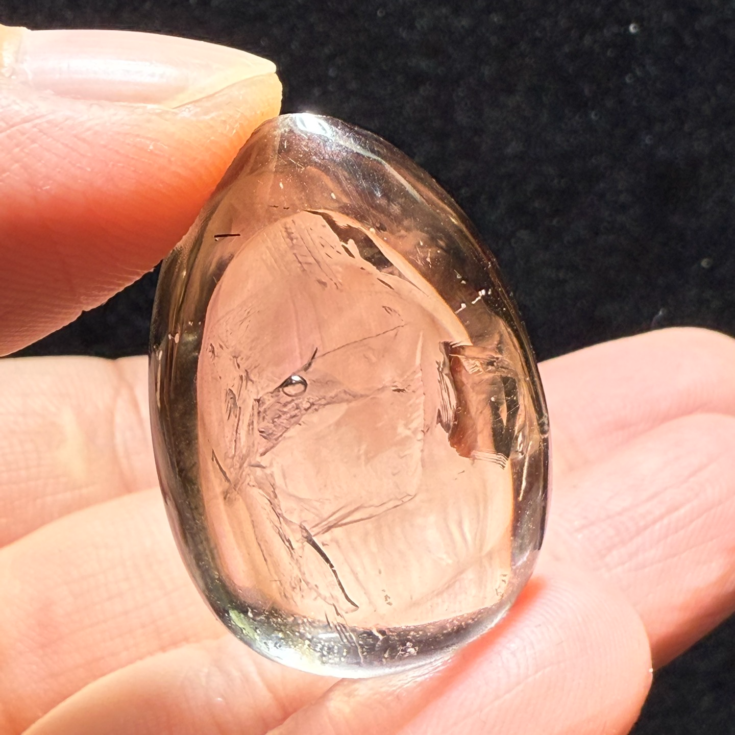 天然水晶水胆吊坠 尺寸规格：32.7*21.9*13.8mm