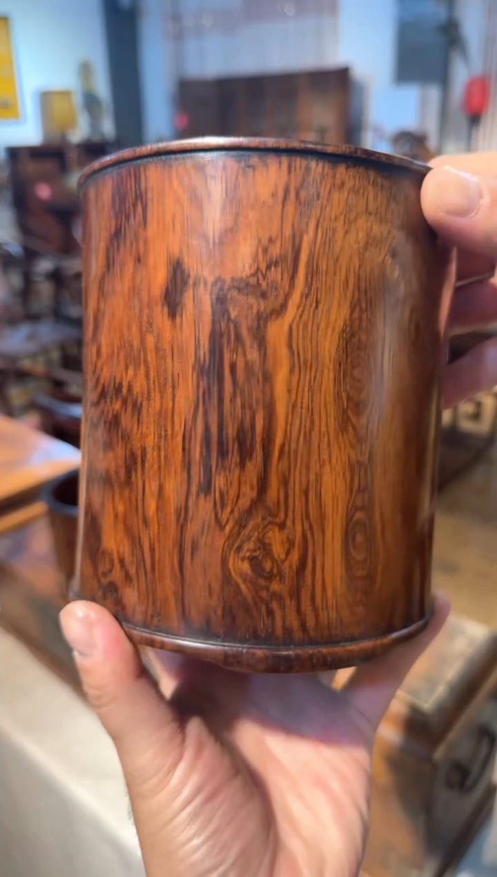 木黄花梨  大号笔筒   