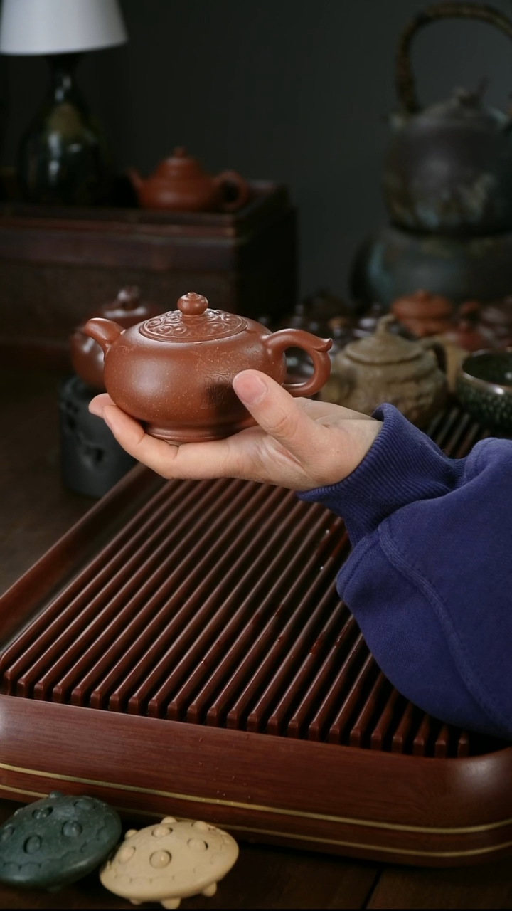 茶壶紫砂四季如意壶