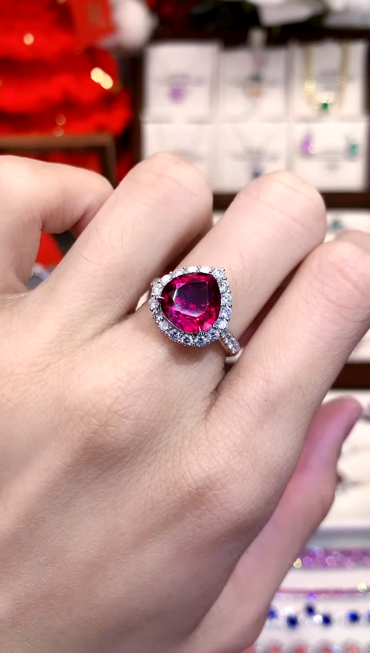 【闪购商品】碧玺戒指18K金镶嵌3.94ct/天然宝石/七天无理由