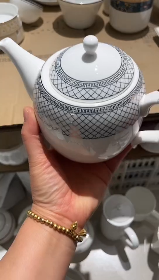 瓷小咖啡壶1个隆达骨瓷