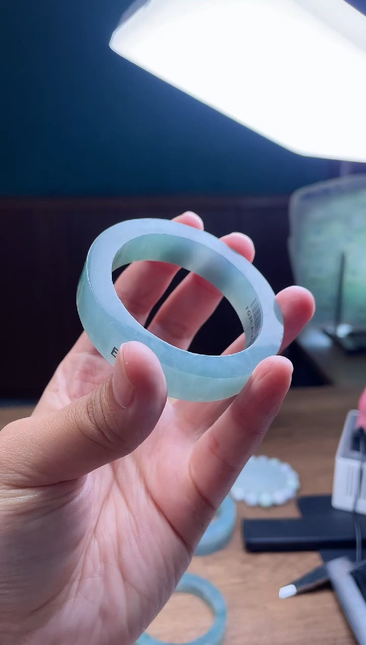 【闪购商品】定制翡翠手镯未镶嵌定制