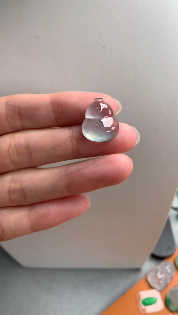 【闪购商品】翡翠颈饰未镶嵌16.3-14.2-5.5