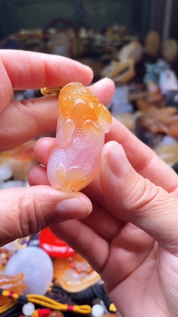 玛瑙/玉髓未镶嵌颈饰AA