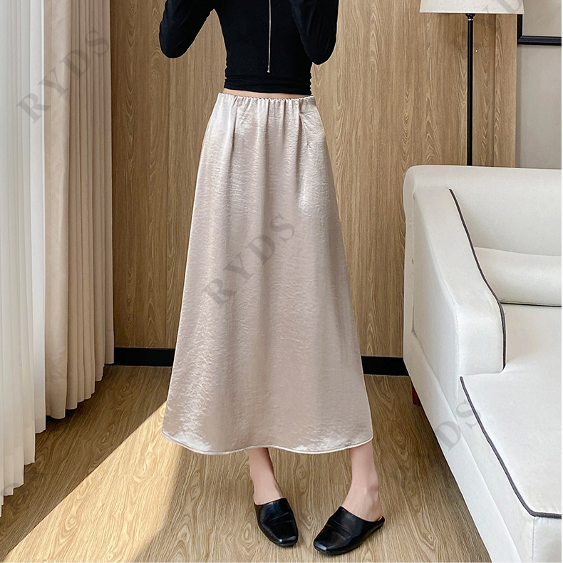 （诗菡专属）鎏金缎面冰丝百搭休闲醋酸垂感裙K7382