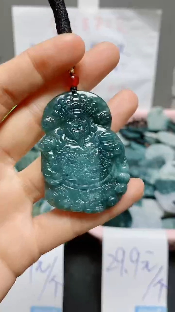 【闪购商品】翡翠颈饰未镶嵌天然翡翠A货