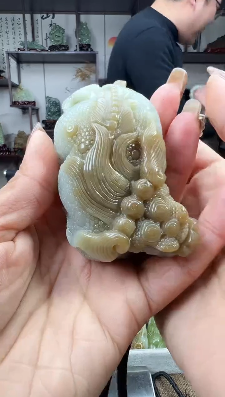 未镶嵌和田玉把件1