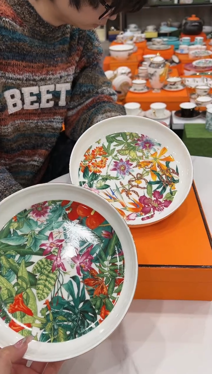 【闪购商品】杯H796--------------