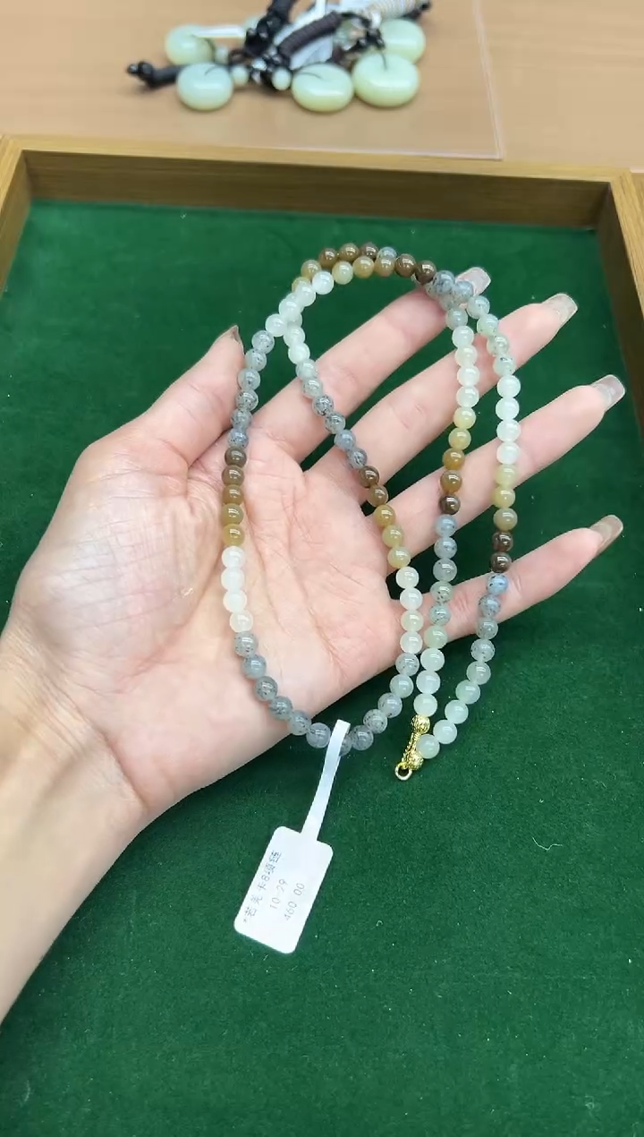 项链未镶嵌和田玉若羌微色差卡8长链