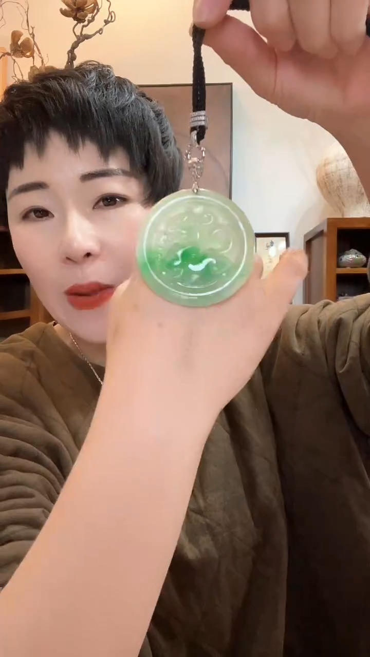 吊坠(赠链)未镶嵌翡翠289