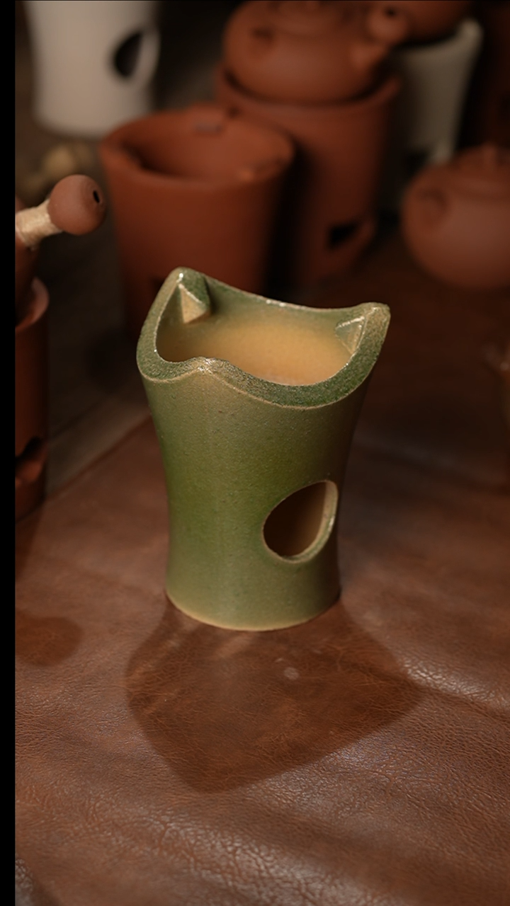 生**勃071小蛮腰窑变绿炭炉