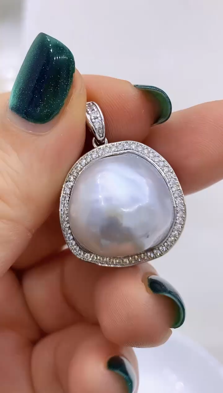 【闪购商品】海水珍珠吊坠银S925镶嵌15