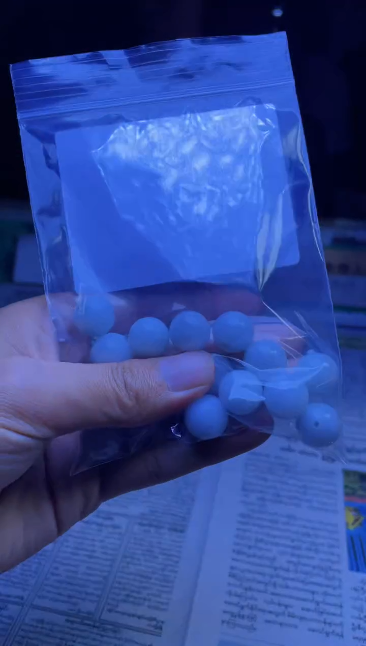 【闪购商品】定制翡翠未镶嵌珠串