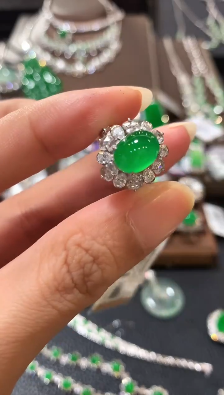 18K金镶嵌戒指翡翠n59    