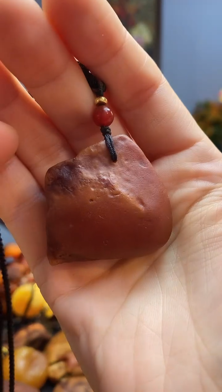 琥珀颈饰未镶嵌挂件