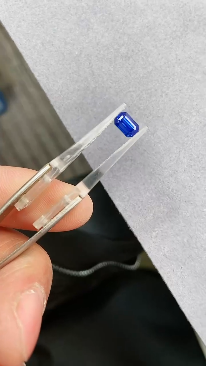 【闪购商品】蓝宝石裸石未镶嵌1.05