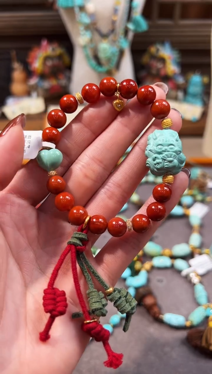 18K金镶嵌手链南红玛瑙原矿南红凤九手链