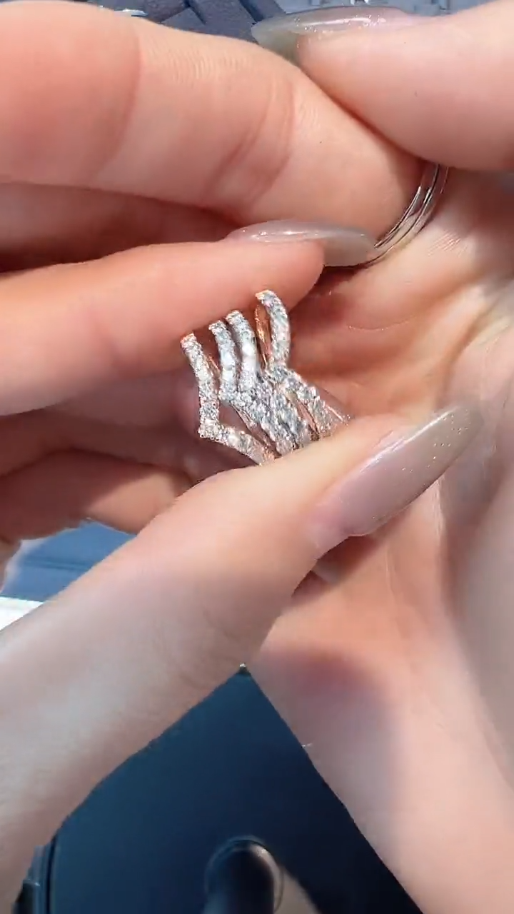 【闪购商品】钻石戒指/指环18K金镶嵌多样性发一