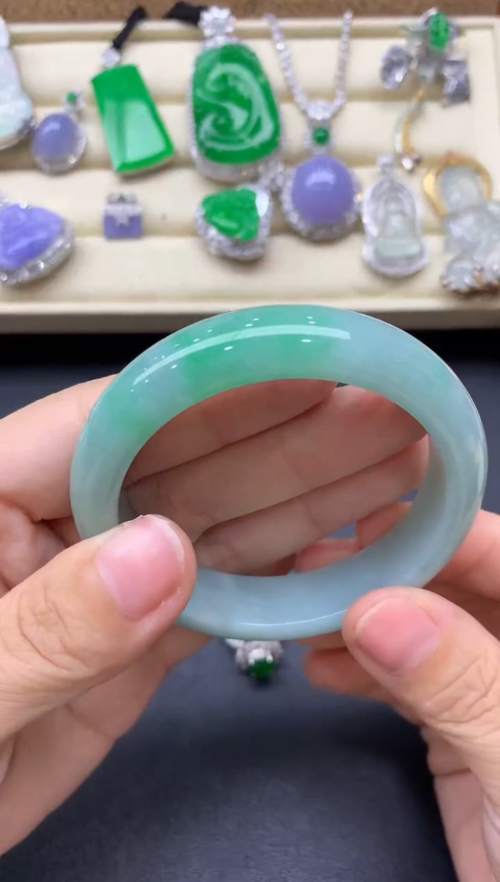 【闪购商品】翡翠手镯未镶嵌557-中国好珍宝