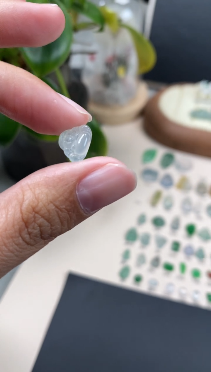 【闪购商品】翡翠颈饰未镶嵌翡翠冰种裸石