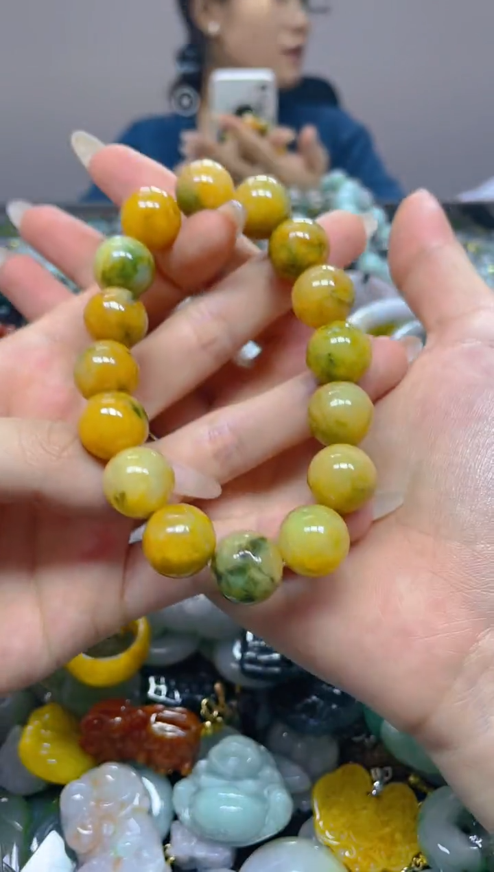 颈饰未镶嵌翡翠13MM/N/翡翠A货，一件也是批发价