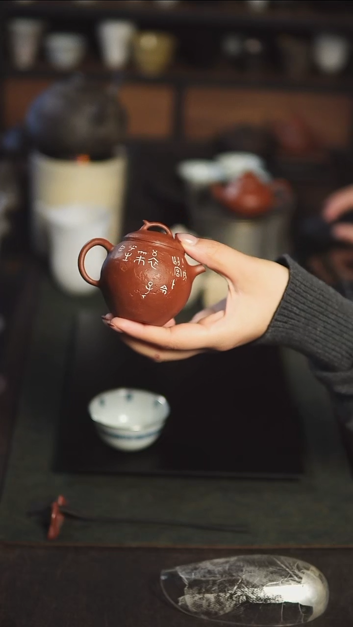 【闪购商品】潘正手作 朱泥正把壶
