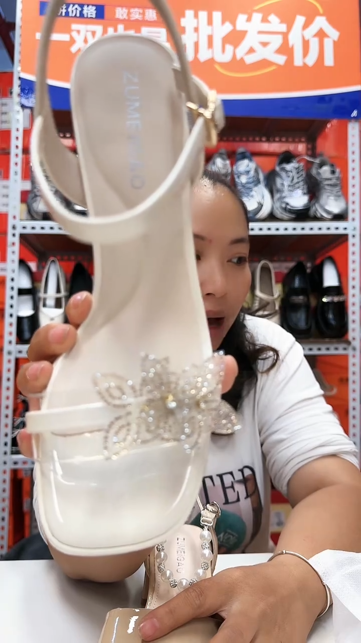 凉靴36码-足美高时尚新款