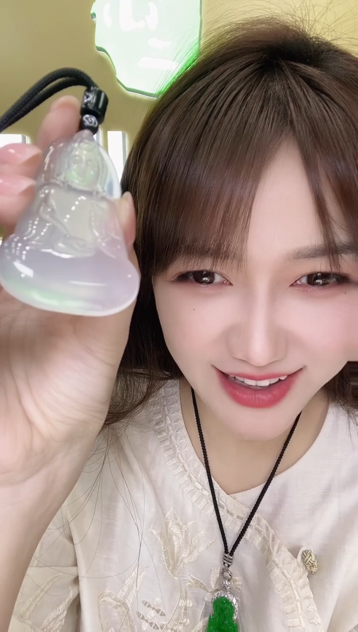 未镶嵌颈饰玛瑙/玉髓379313/玛瑙素衣观音   多样性一件发