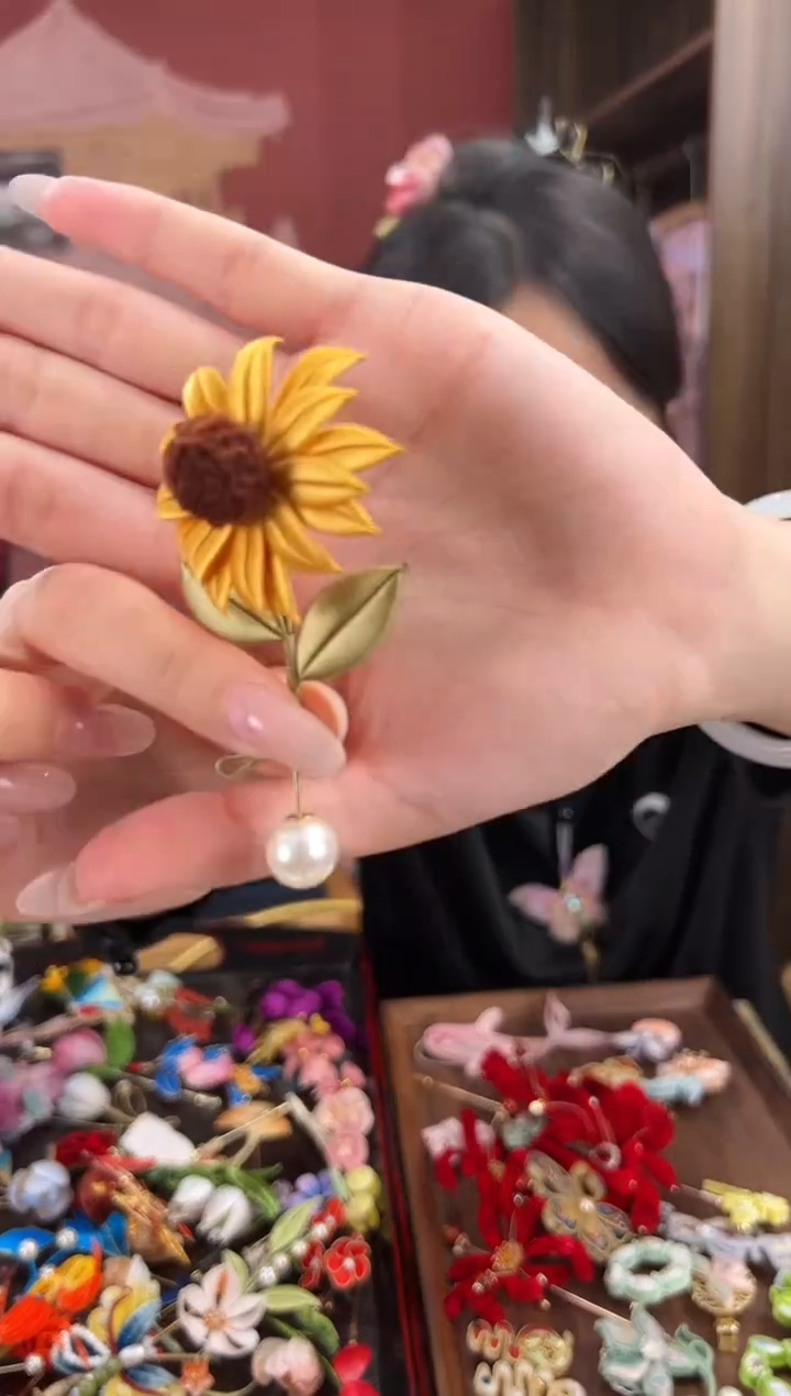 【闪购商品】刺绣苏绣世家非遗手工（胸针）  