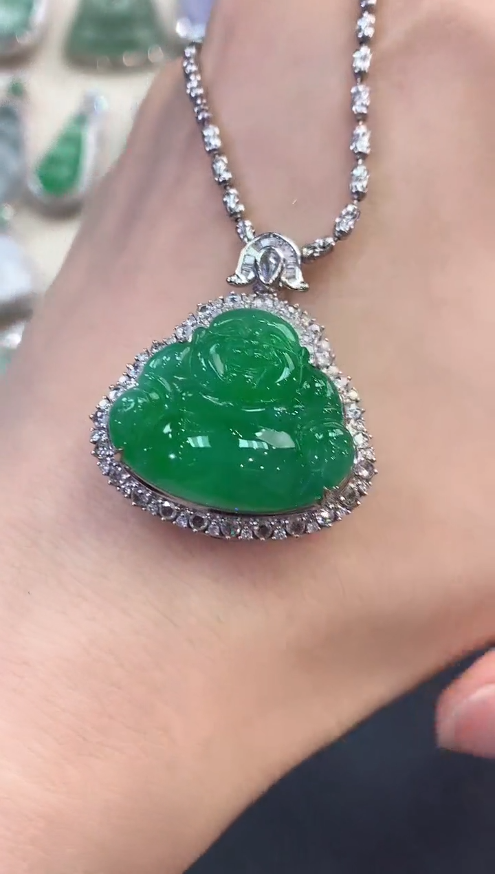 【闪购商品】翡翠吊坠(不含链)18K金镶嵌C102       