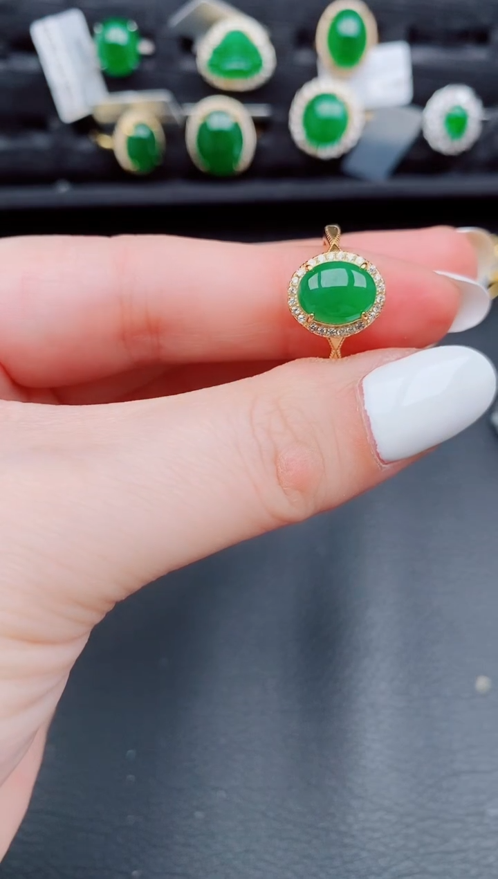 【闪购商品】翡翠戒指银S925镶嵌天然a货翡翠685
