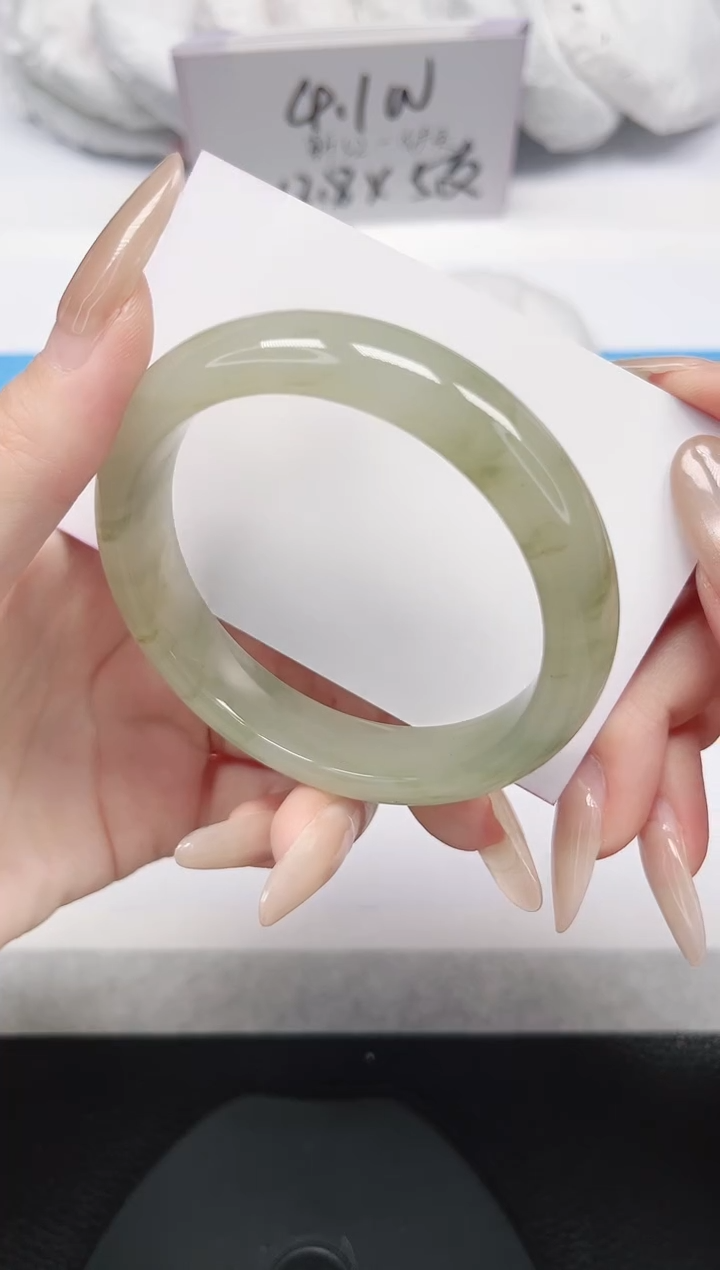 未镶嵌手镯石英岩玉245-56/57