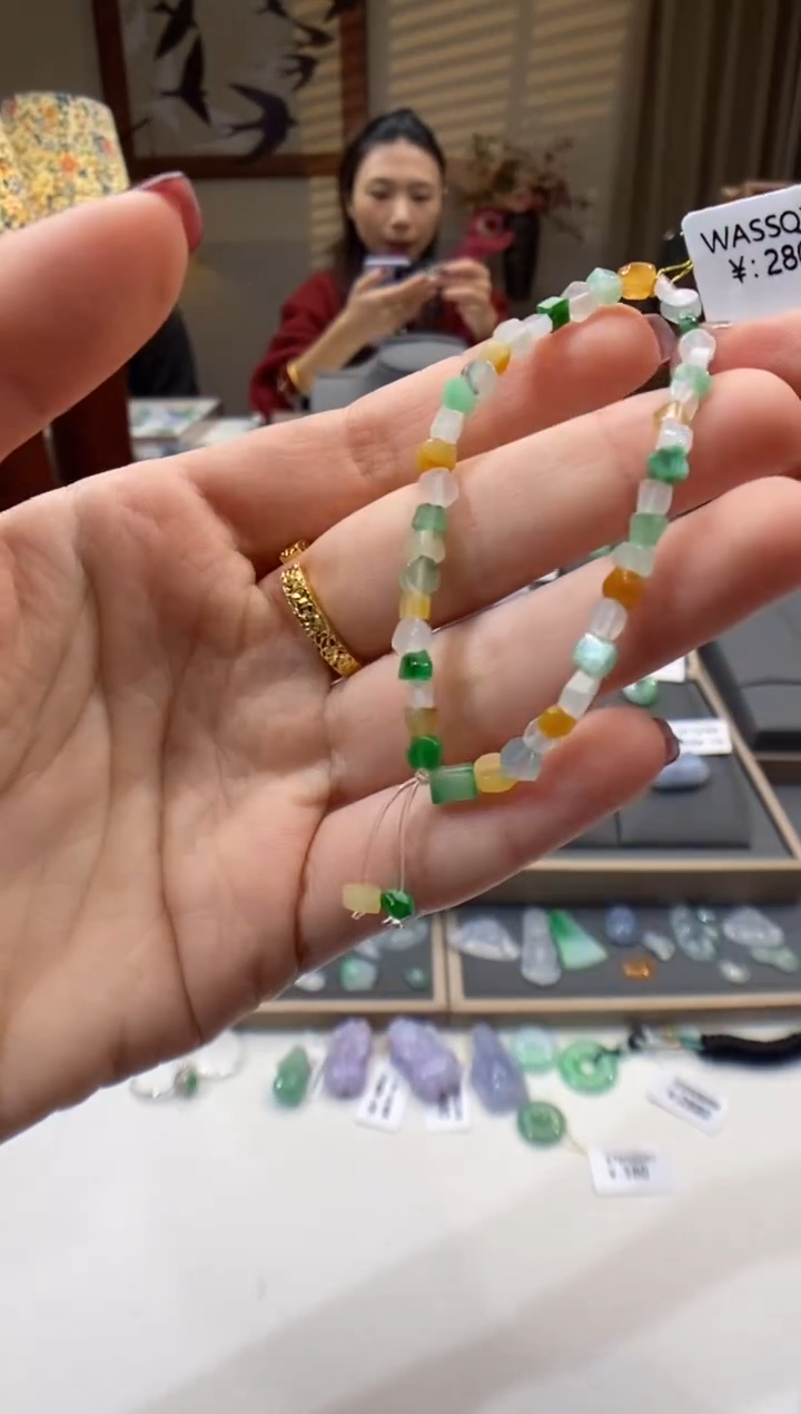 【闪购商品】翡翠手串未镶嵌手串