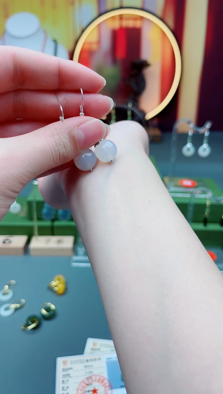 未镶嵌耳饰玛瑙/玉髓101000