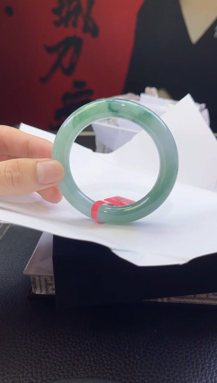 【闪购商品】翡翠手镯未镶嵌翡翠手镯