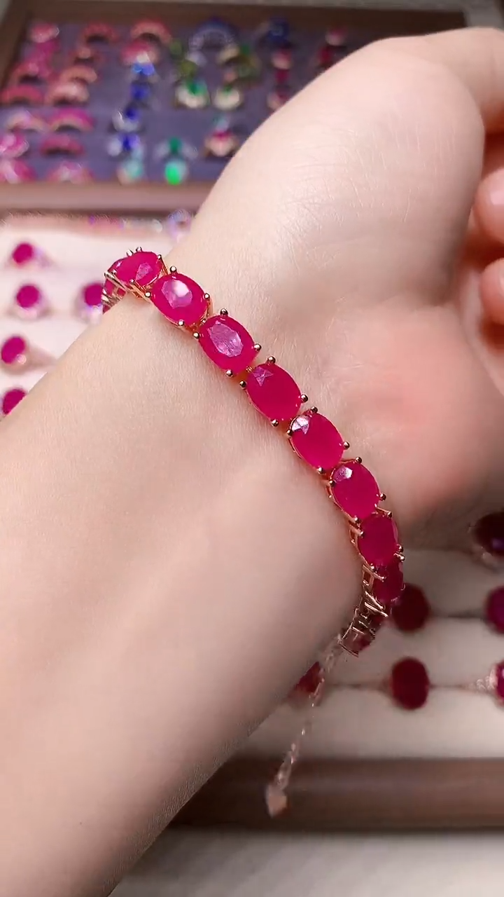 【闪购商品】红宝石手链银S925镶嵌000