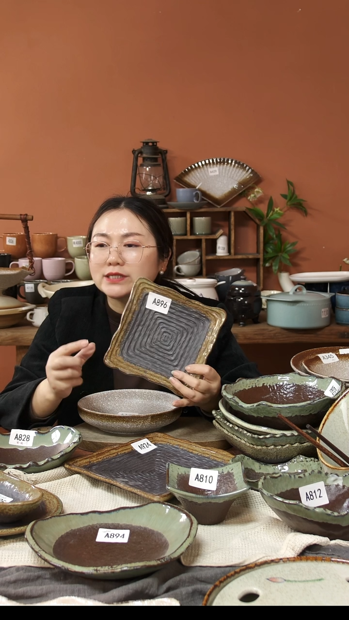 陶瓷A896 一只粗陶复古方盘17.5*2微瑕